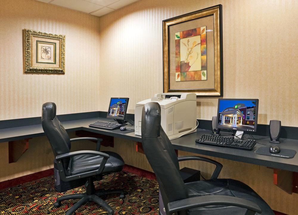 Hotel Express & By Ihg Harriman