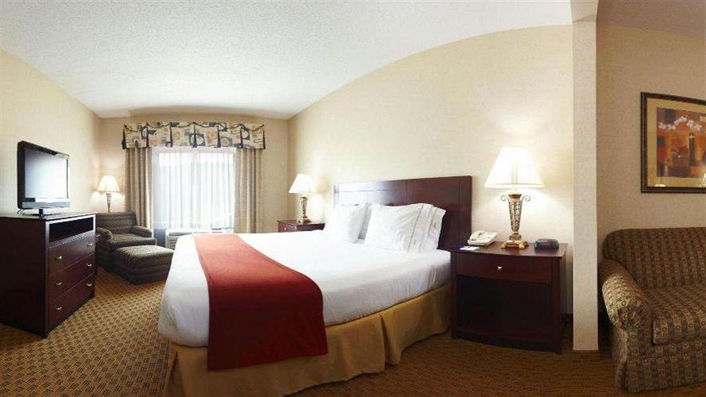 Express & By Ihg Harriman