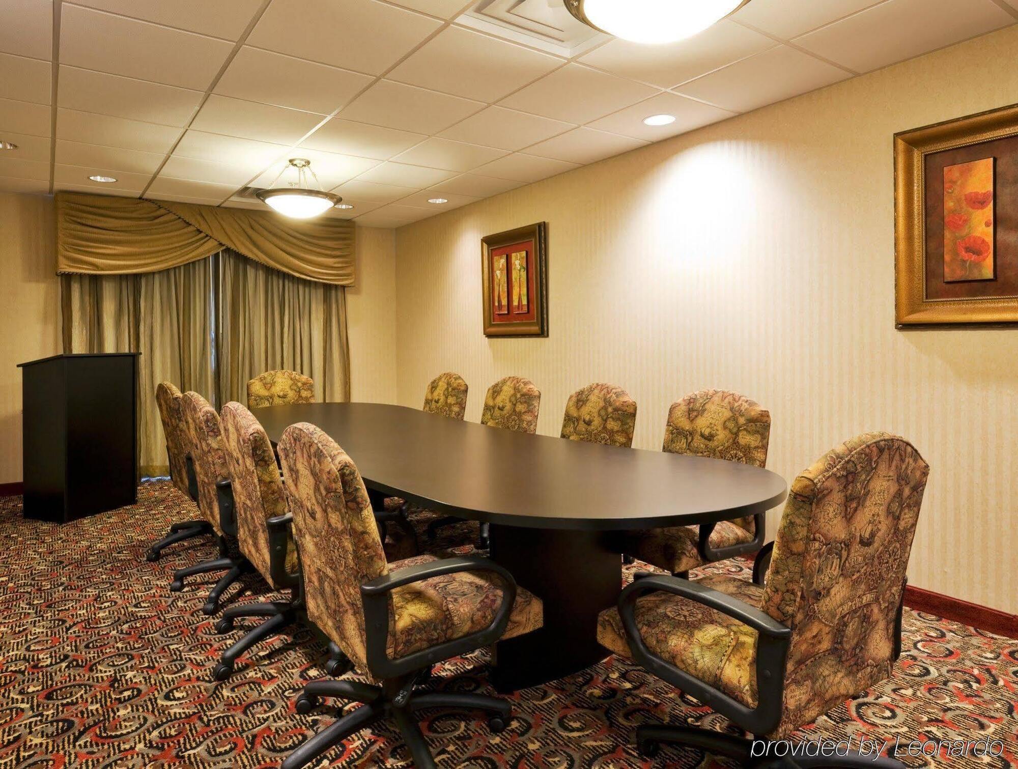 Express & By Ihg Hotel Harriman